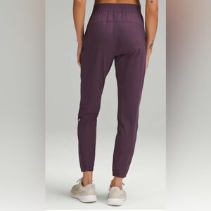 NWOT Lululemon Adapted State High-Rise Jogger *Full Length Grape Thistle